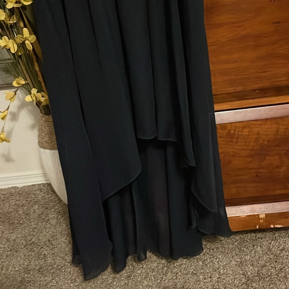 Prom Formal Dress size 5 - Picture 3 of 8